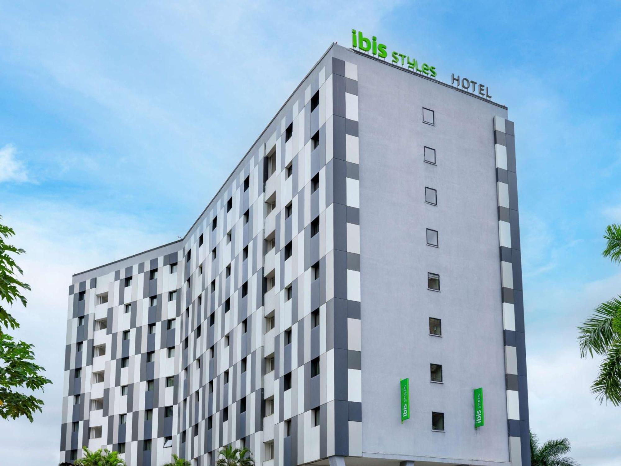 Hotel Ibis Styles Accra Airport Exteriér fotografie